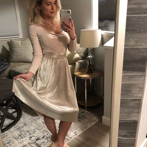 Stunning Gold Fan Skirt ✨